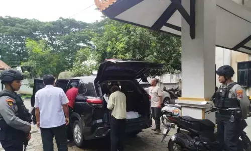 KPK: Penggeledahan Disbudparpora Ponorogo terkait kasus baru KPK: Penggeledahan Disbudparpora Ponorogo terkait kasus baru
