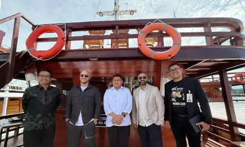 Maher Zain dan Harris J siap ramaikan konser di Makassar Maher Zain dan Harris J siap ramaikan konser di Makassar