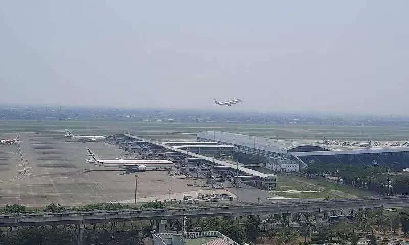 Puncak lalu lintas udara Natal diperkirakan mulai 19 Desember