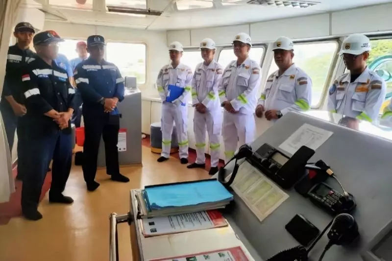 KSOP cek kelaikan kapal jelang musim liburan di Sampit