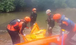 Warga Kalimulya yang dilaporkan hanyut di Sungai Ciliwung, ditemukan tewas