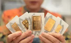 Lonjakan harga emas Antam makin mendekati Rp2,4 juta per gram