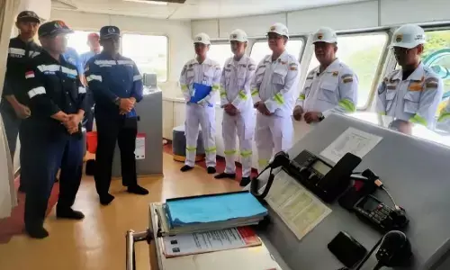 KSOP cek kelaikan kapal jelang musim liburan di Sampit KSOP cek kelaikan kapal jelang musim liburan di Sampit