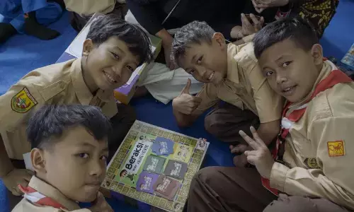 Gim Beraksi dengan teknologi AR cegah kekerasan seksual pada anak Gim Beraksi dengan teknologi AR cegah kekerasan seksual pada anak