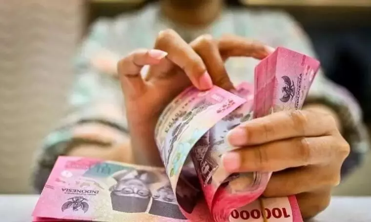 Rupiah pada Jumat pagi menguat jadi Rp16.725 per dolar AS