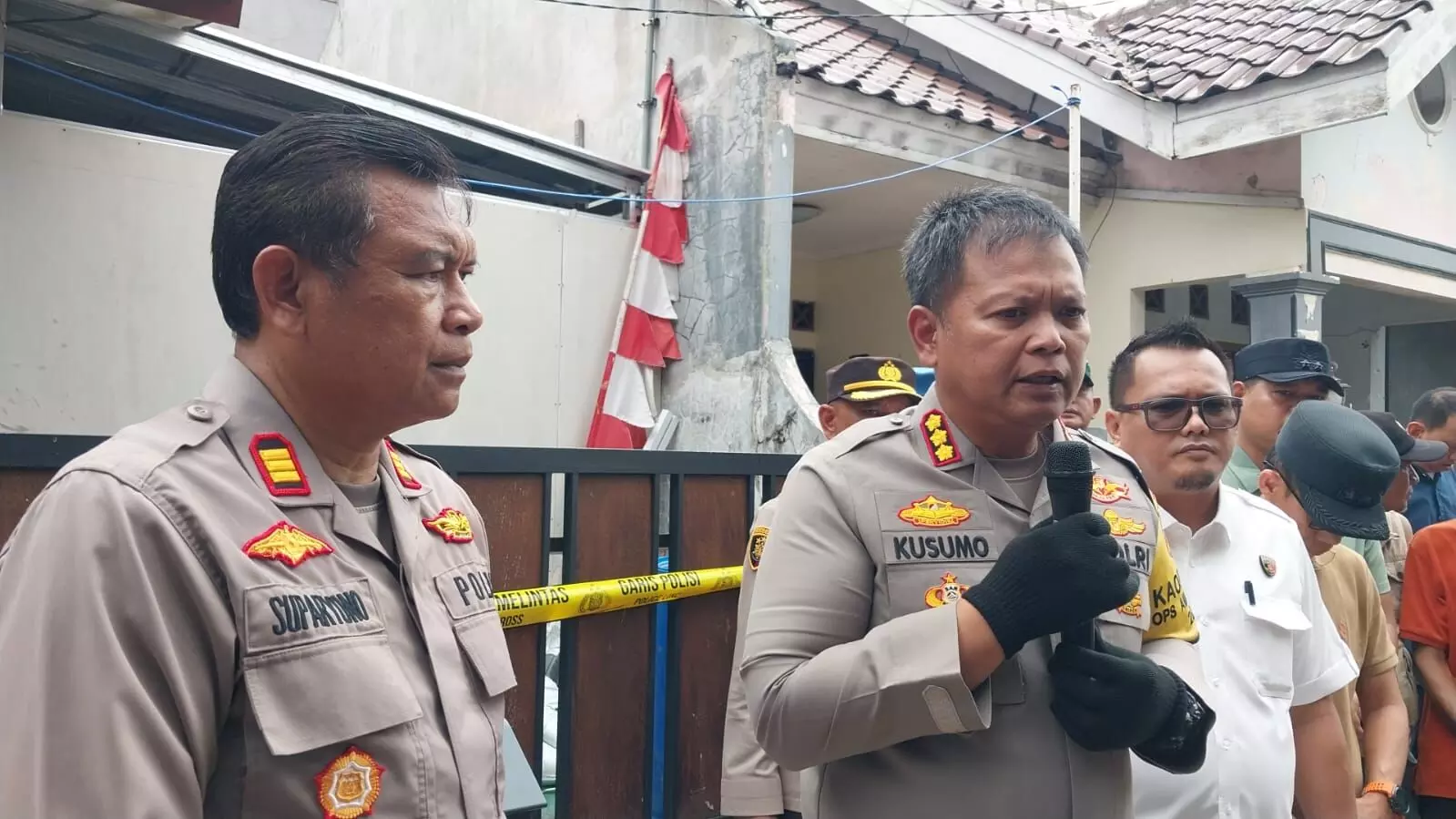 Polres Metro Bekasi Kota bongkar rumah produksi sabun palsu beromset miliaran