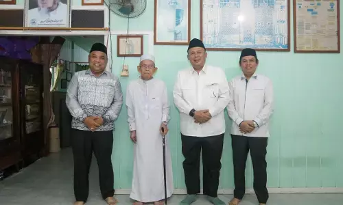 Teguhkan politik beradab, Cucun ziarah guru sekumpul dan sowan ulama sepuh kalsel