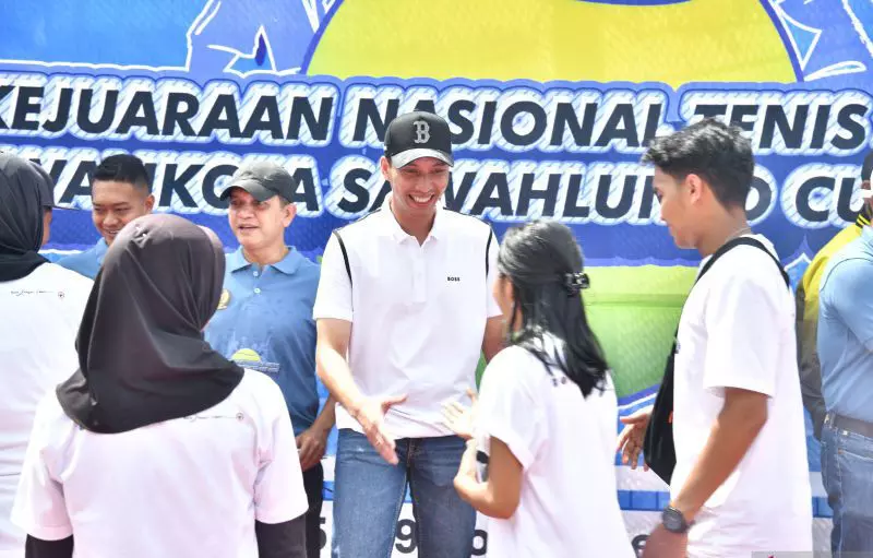 Kejurnas tenis junior dorong prestasi atlet muda Sawahlunto Kejurnas tenis junior dorong prestasi atlet muda Sawahlunto