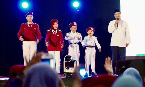 Menteri Sosial gelar dialog Kesejahteraan Sosial dan Sekolah Rakyat Menteri Sosial gelar dialog Kesejahteraan Sosial dan Sekolah Rakyat