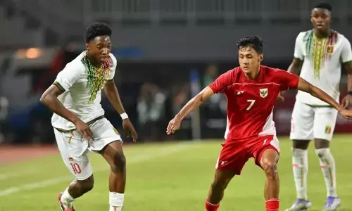 Indra Sjafri tak ingin timnya disamakan dengan tim Gerald Vanenburg