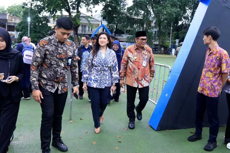 Komdigi ajak masyarakat aktif awasi risiko digital pada anak Komdigi ajak masyarakat aktif awasi risiko digital pada anak