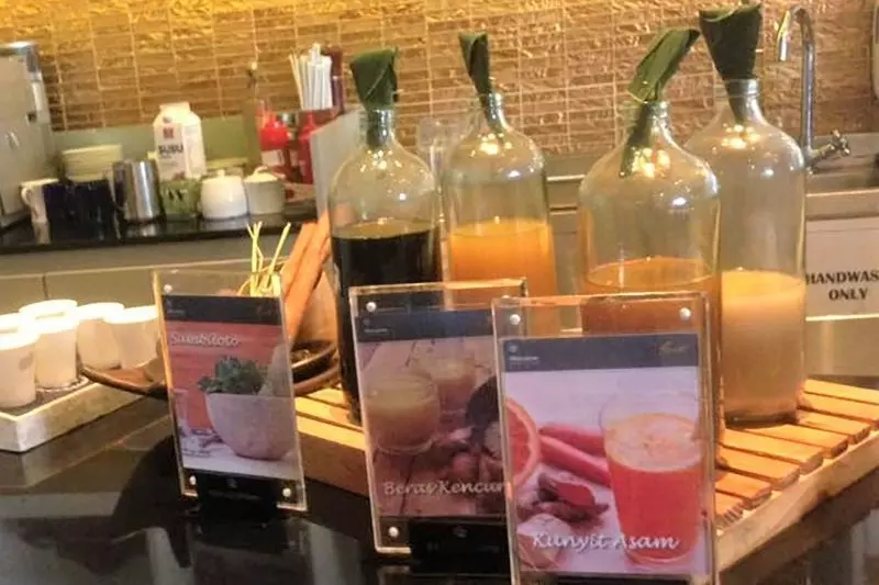 Wamenekraf dorong pelestarian jamu sebagai identitas kuliner Indonesia Wamenekraf dorong pelestarian jamu sebagai identitas kuliner Indonesia