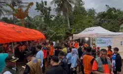 BAZNAS hadirkan layanan kesehatan dan dapur umum untuk korban longsor di Cilacap dan Garut