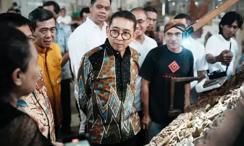 Menbud tekankan pentingnya hilirisasi ukir Jepara sebagai karya seni Menbud tekankan pentingnya hilirisasi ukir Jepara sebagai karya seni