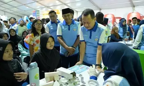 Ribuan warga kudus lawan stunting dengan  mengikuti MilkLife Festival Keluarga Sehat 2025