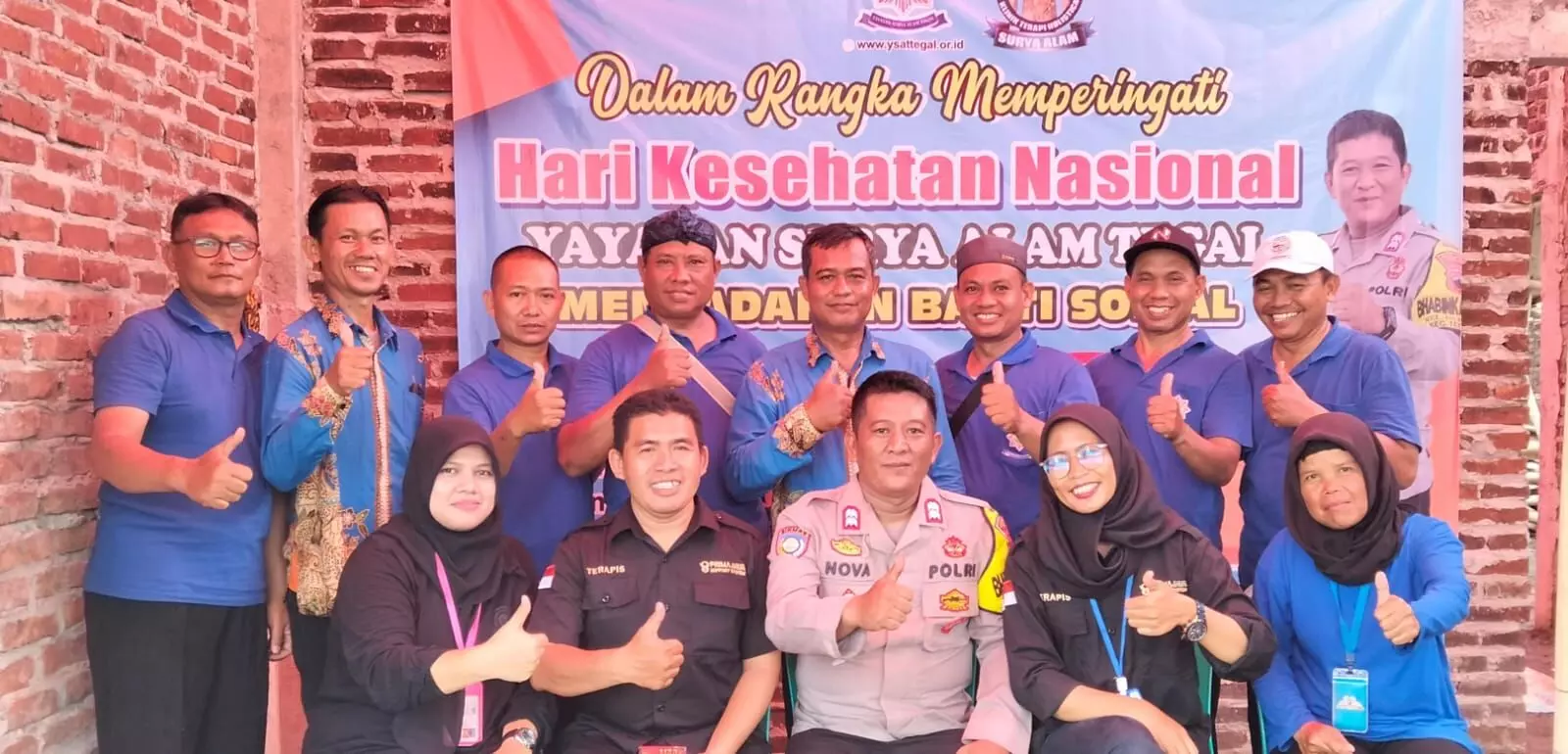 Peringati HKN 2025, warga Sumurpanggang, Tegal datangi pengobatan alternatif gratis Peringati HKN 2025, warga Sumurpanggang, Tegal datangi pengobatan alternatif gratis