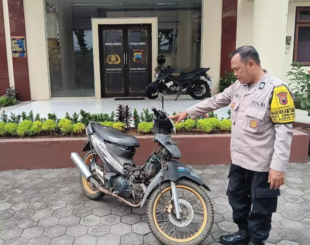 Resividis maling sepeda motor di Wergu Wetan dibekuk aparat Polres Kudus Resividis maling sepeda motor di Wergu Wetan dibekuk aparat Polres Kudus