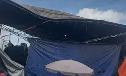 Usai sampah diangkut, bau menyengat masih tersisa di TPS Pasar Sederhana