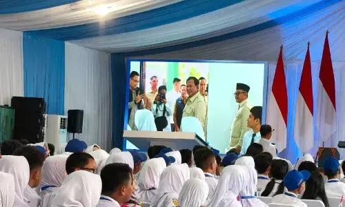 Prabowo luncurkan smartboard dukung digitalisasi pembelajaran Prabowo luncurkan smartboard dukung digitalisasi pembelajaran