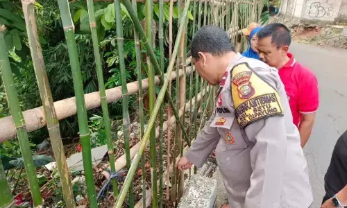 Polisi kejar pelaku pembuangan bayi dalam kardus di Cipayung Polisi kejar pelaku pembuangan bayi dalam kardus di Cipayung