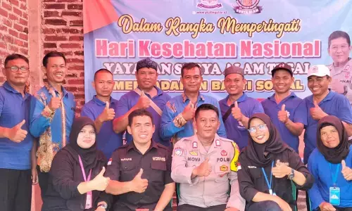 Peringati HKN 2025, warga Sumurpanggang, Tegal datangi pengobatan alternatif gratis Peringati HKN 2025, warga Sumurpanggang, Tegal datangi pengobatan alternatif gratis