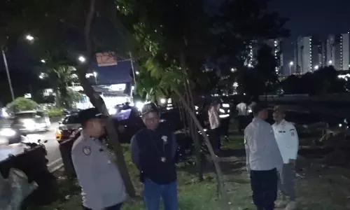 Petugas gabungan antisipasi prostitusi Taman Daan Mogot Jakbar