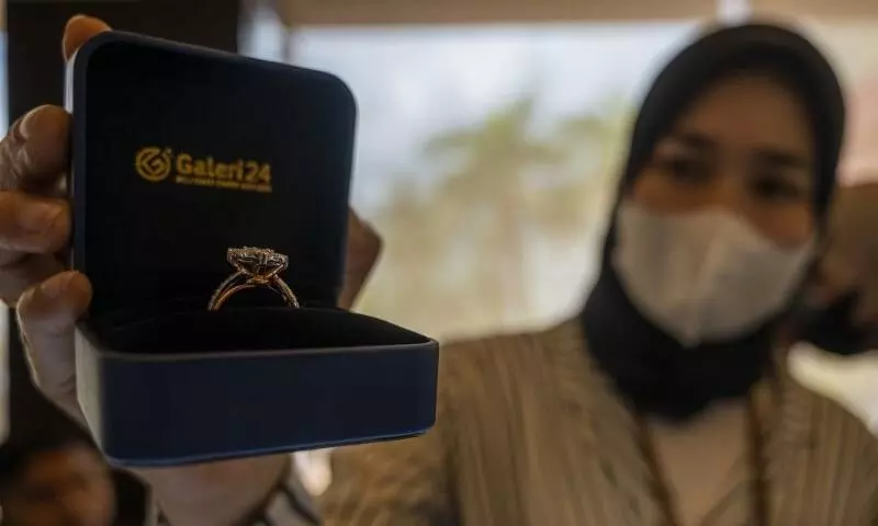 Harga emas UBS dan Galeri24 Pegadaian naik Selasa ini