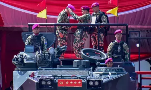 Panglima TNI dikukuhkan sebagai Warga Kehormatan Pasukan Pendarat Korps Marinir Panglima TNI dikukuhkan sebagai Warga Kehormatan Pasukan Pendarat Korps Marinir