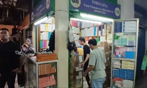 Pedagang Pasar Pramuka pertanyakan peruntukan penurunan harga kios