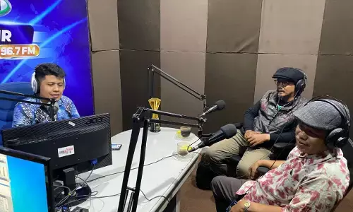 Elshinta Palembang 96.7 FM kupas bedanya Teater Modern dan Dulmuluk