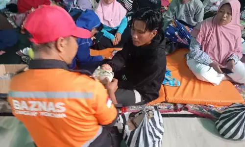 BAZNAS RI distribusikan 1.500 porsi makanan siap saji untuk pengungsi longsor Banjarnegara