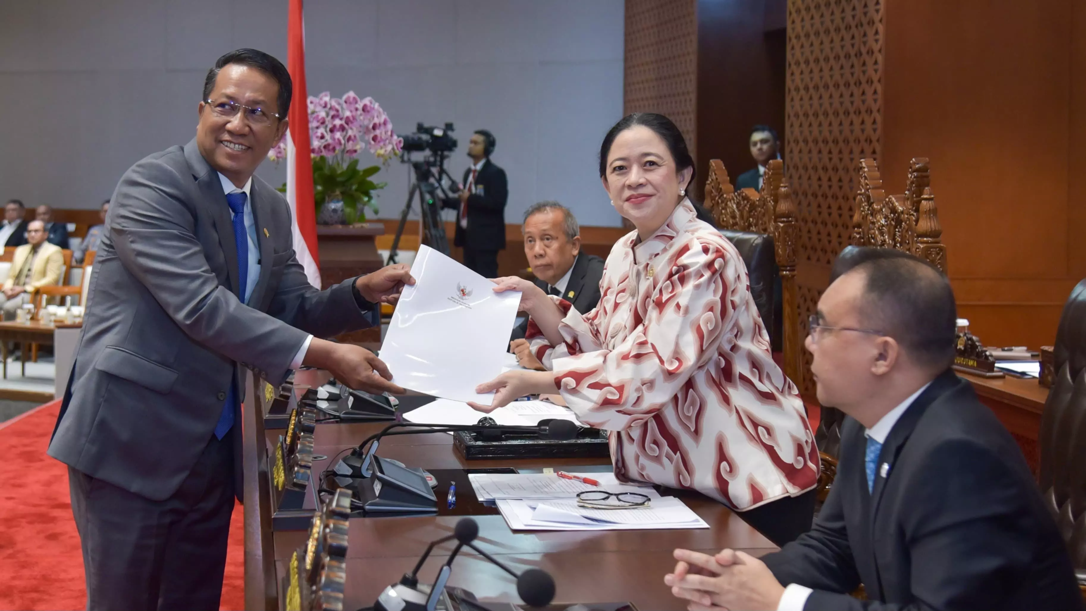 RKUHAP resmi disahkan jadi Undang-Undang, Menkum: Lebih adil terhadap warga negara