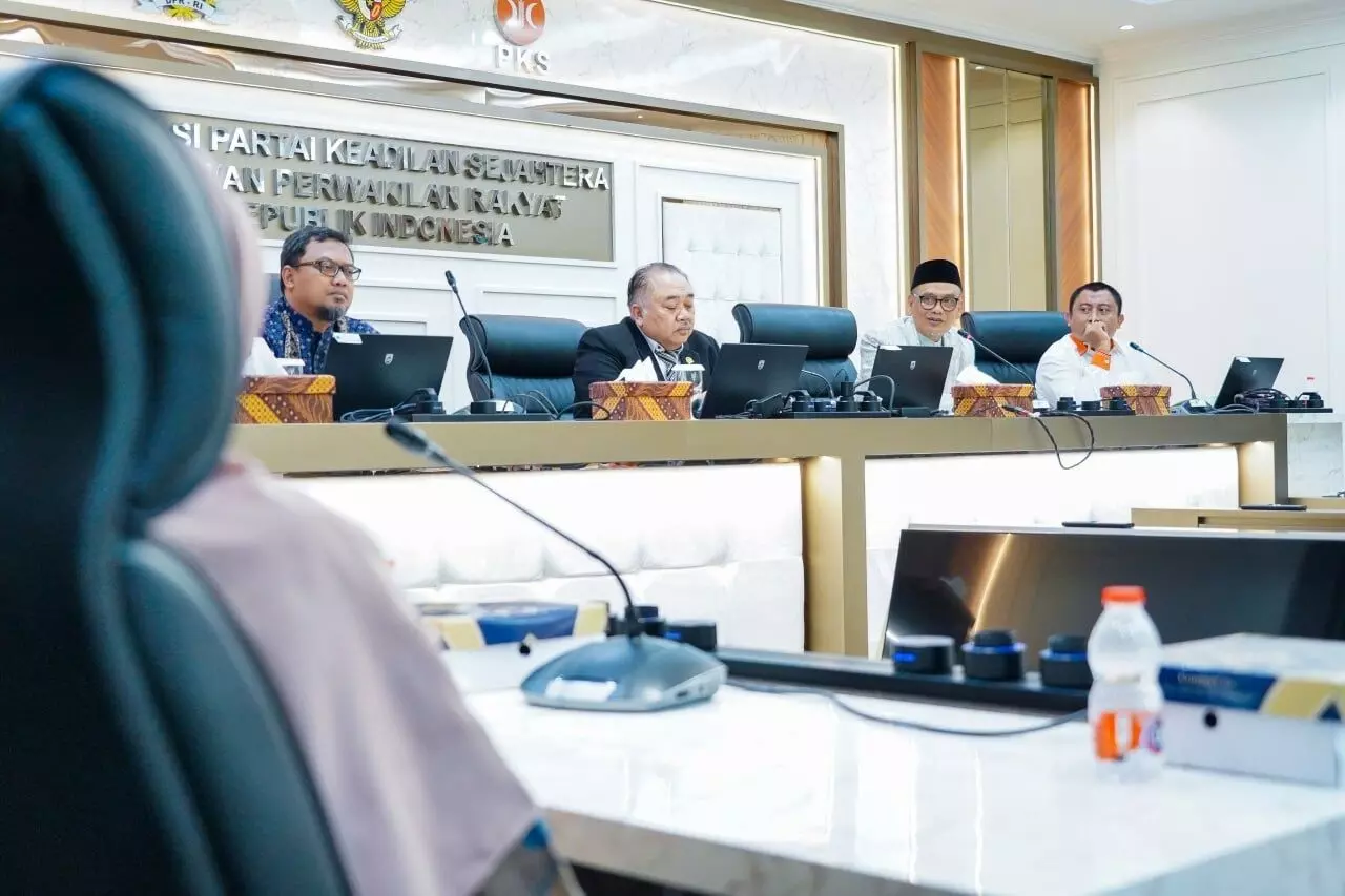 Revisi UU Sisdiknas, ini komitmen Fikri Faqih soal sekolah swasta hingga guru ngaji