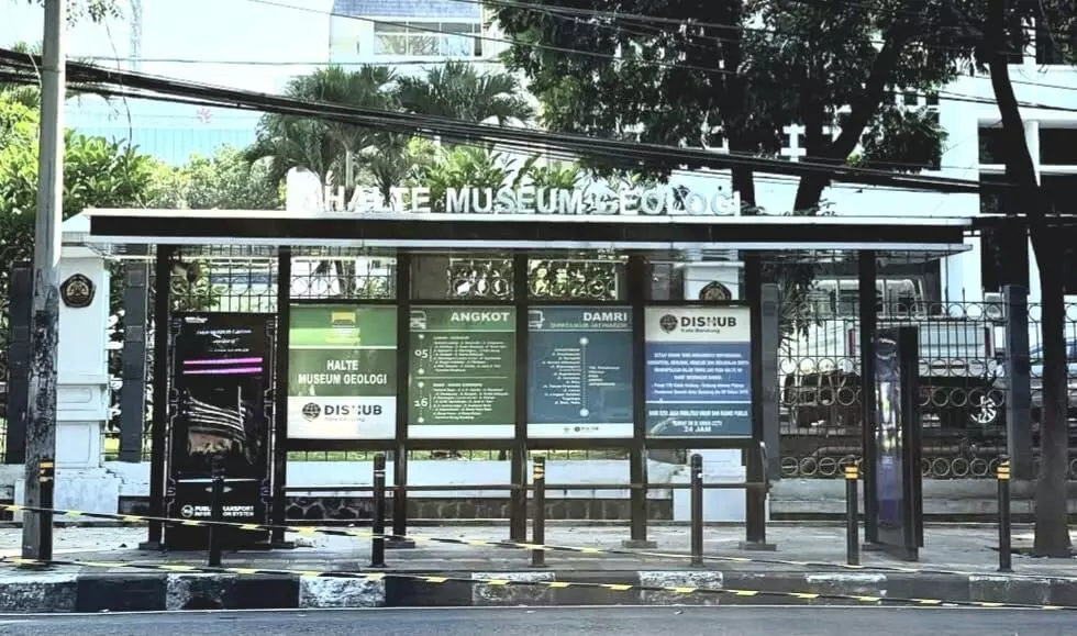 Pemkot Bandung bangun 25 Halte BRT, rampung Desember 2025