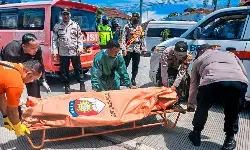 Pemasang baliho tewas tersengat listrik di Tegal Barat, Polisi selidiki penyebabnya
