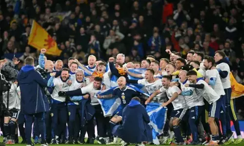 Skotlandia akhiri 28 tahun penantian, lolos dramatis ke Piala Dunia Skotlandia akhiri 28 tahun penantian, lolos dramatis ke Piala Dunia