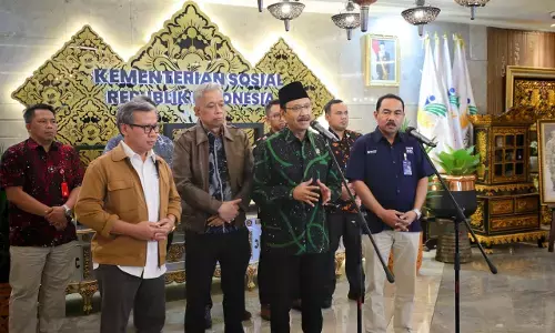 Mensos Gus Ipul pastikan penanganan longsor Jateng terkoordinasi Mensos Gus Ipul pastikan penanganan longsor Jateng terkoordinasi