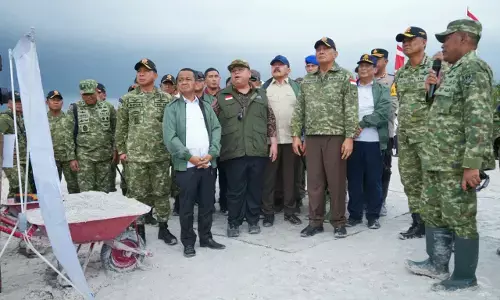 Menhan dan Panglima TNI pimpin penertiban tambang ilegal