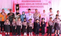 Pendidikan bebas kekerasan, Bupati dan Kapolres Kudus gelar deklarasi sekolah ramah anak Pendidikan bebas kekerasan, Bupati dan Kapolres Kudus gelar deklarasi sekolah ramah anak