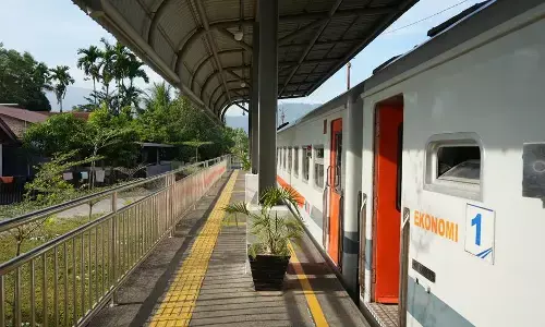 Sejarah berlanjut, dari rel industri Pauh Lima jadi simpul layanan kereta api bagi masyarakat