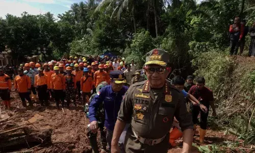 Mendagri instruksikan pemda se-Indonesia perkuat mitigasi bencana Mendagri instruksikan pemda se-Indonesia perkuat mitigasi bencana