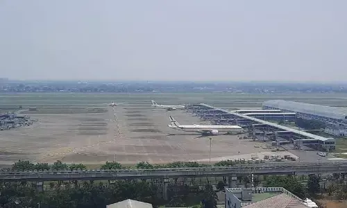 AirNav pastikan arus penerbangan tak terganggu aktivitas Semeru AirNav pastikan arus penerbangan tak terganggu aktivitas Semeru