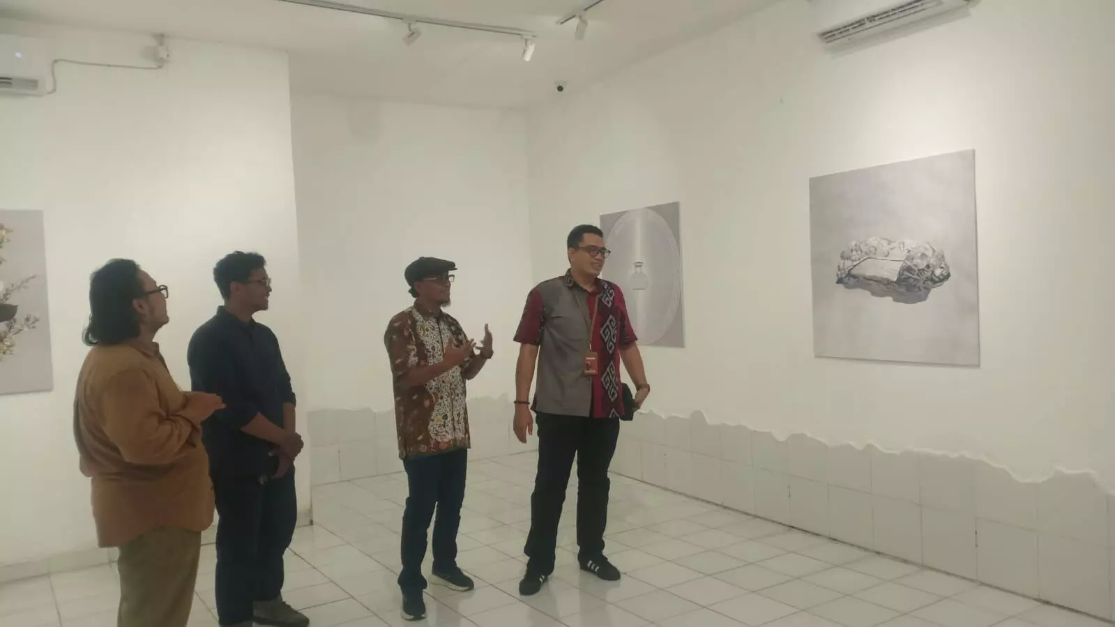 ISI Surakarta gelar Pameran Stories of Me, suarakan resiliensi remaja melalui fotografi ISI Surakarta gelar Pameran Stories of Me, suarakan resiliensi remaja melalui fotografi