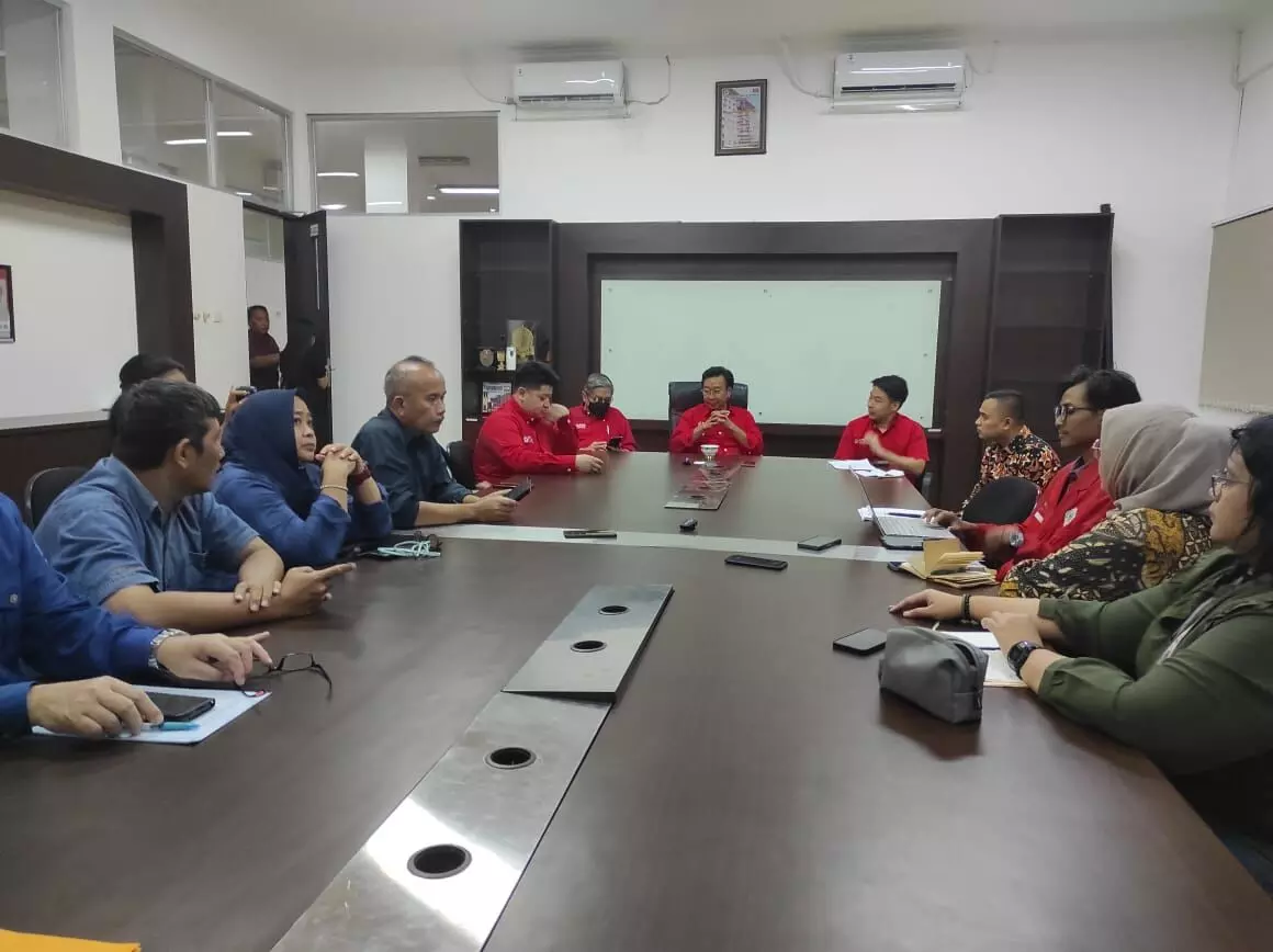 Ketua Dewan Pembina YPT UTA `45 fasilitasi penyelesaian skorsing mahasiswa tolak Soeharto Pahlawan Nasional