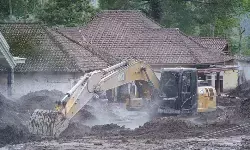BNPB pastikan pendampingan penanganan darurat setelah erupsi Semeru