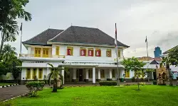 24 November 1992: Museum perumusan naskah Proklamasi