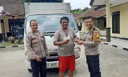 Polsek Rumpin serahkan kembali mobil box hilang ke pemilik