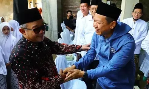 Jelang Hari Guru, Mendikdasmen: Tunjangan guru honorer naik Rp100.000 tahun depan Jelang Hari Guru, Mendikdasmen: Tunjangan guru honorer naik Rp100.000 tahun depan