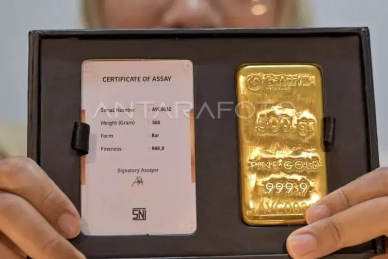 Harga emas di Pegadaian hari ini, Galeri24 turun, UBS stabil