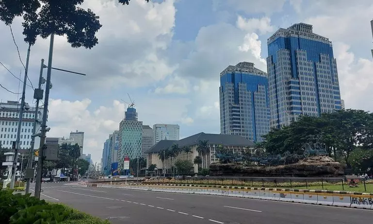 BMKG prediksi langit Jakarta akan berawan tebal pada Senin pagi